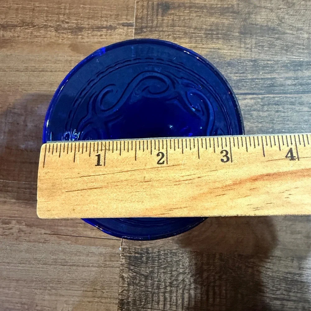 L.E. Smith vintage cobalt